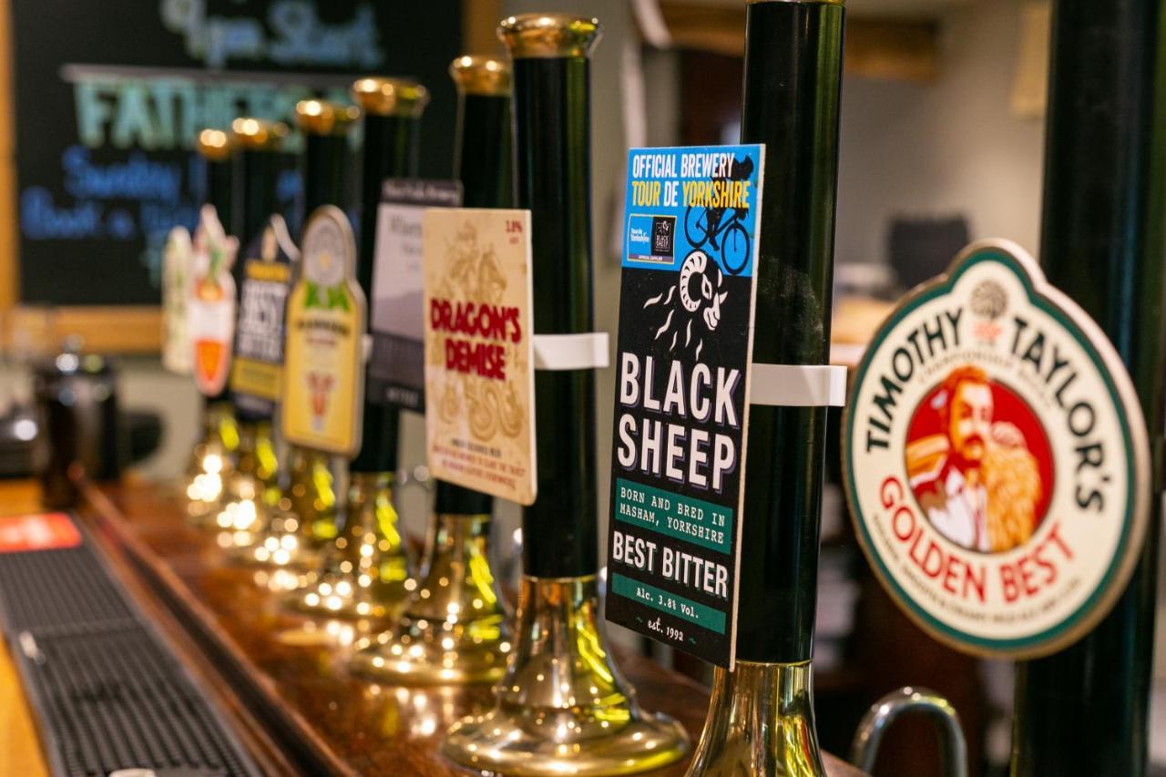 The Marton Arms Hotel Ingleton  Eksteriør billede