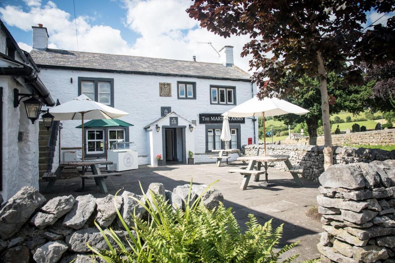 The Marton Arms Hotel Ingleton  Eksteriør billede