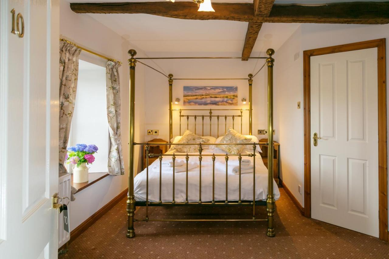 The Marton Arms Hotel Ingleton  Eksteriør billede