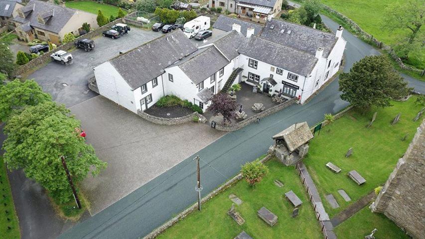 The Marton Arms Hotel Ingleton  Eksteriør billede
