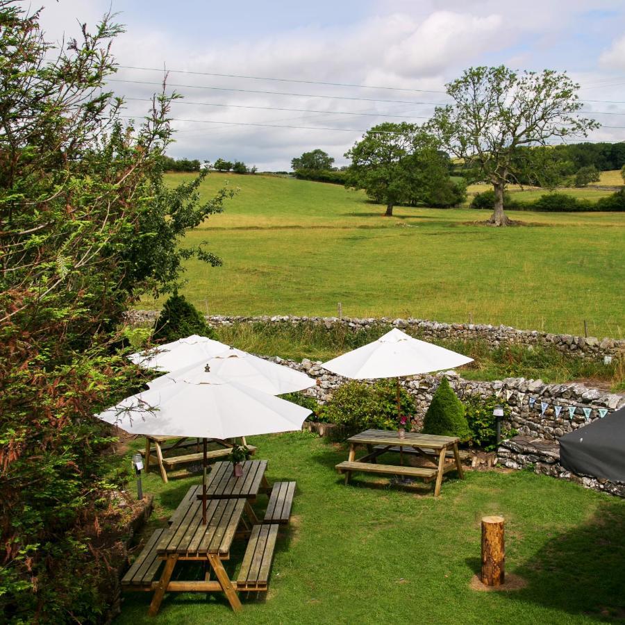 The Marton Arms Hotel Ingleton  Eksteriør billede