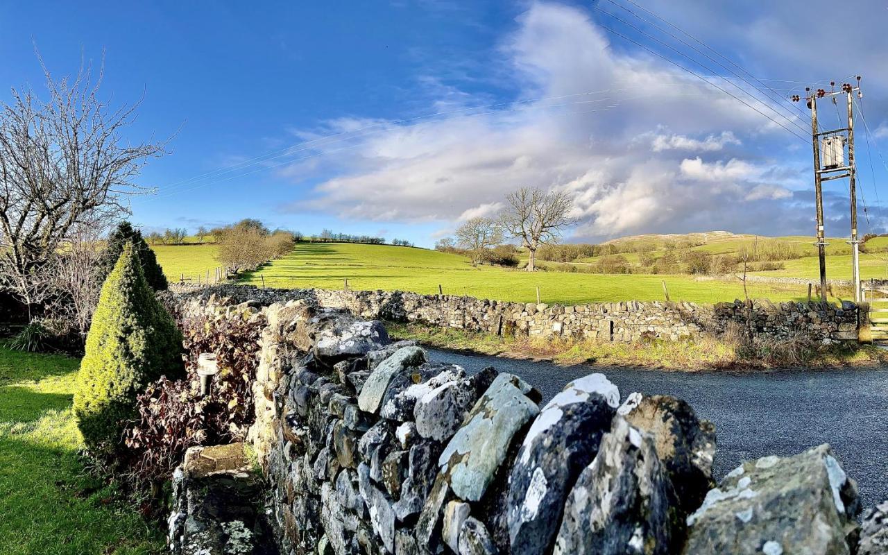 The Marton Arms Hotel Ingleton  Eksteriør billede